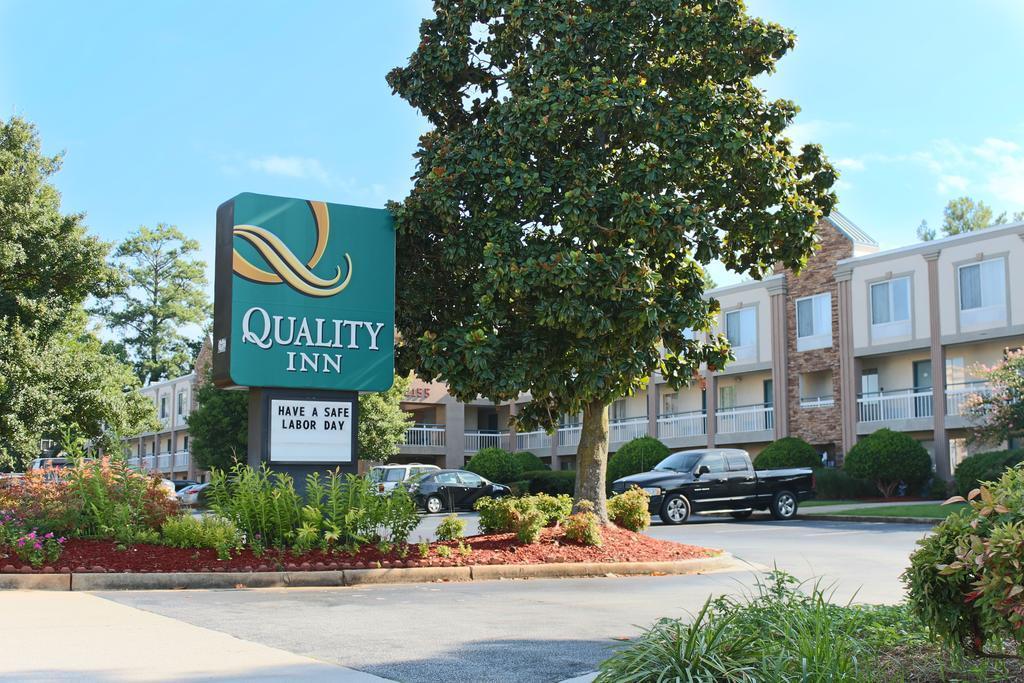 Quality Inn Northlake Tucker Εξωτερικό φωτογραφία