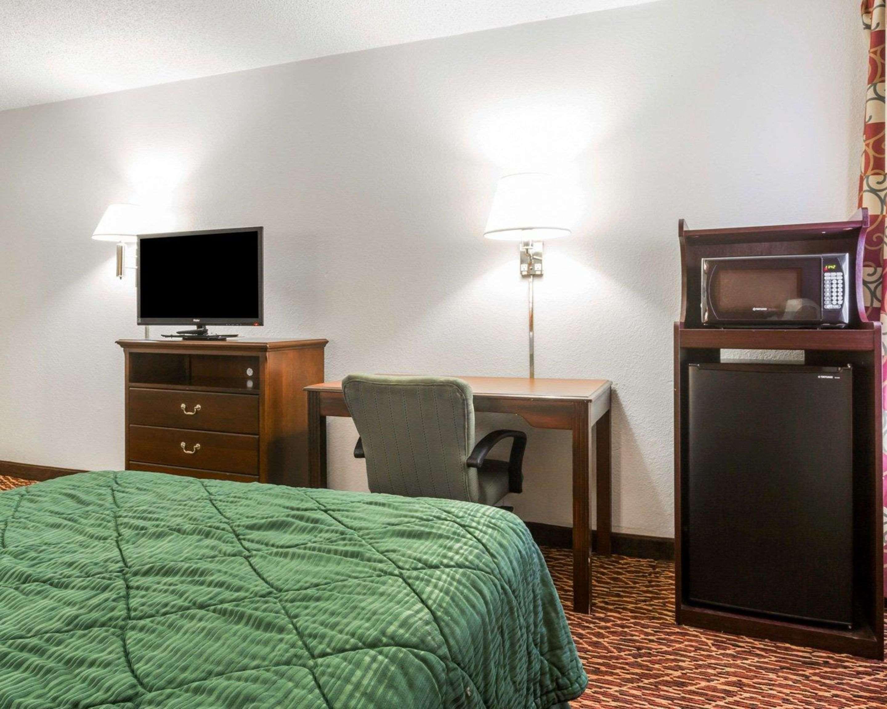 Quality Inn Northlake Tucker Εξωτερικό φωτογραφία